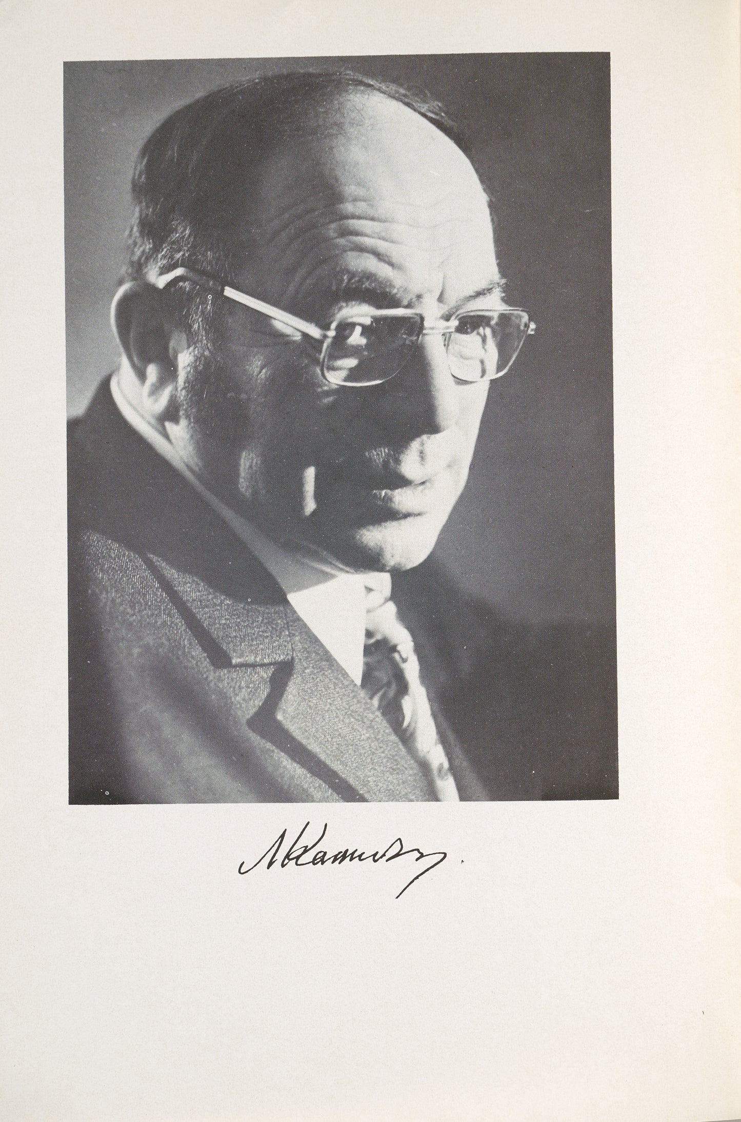 Mathematics in Economics. Signed by the Nobel prize laureate.